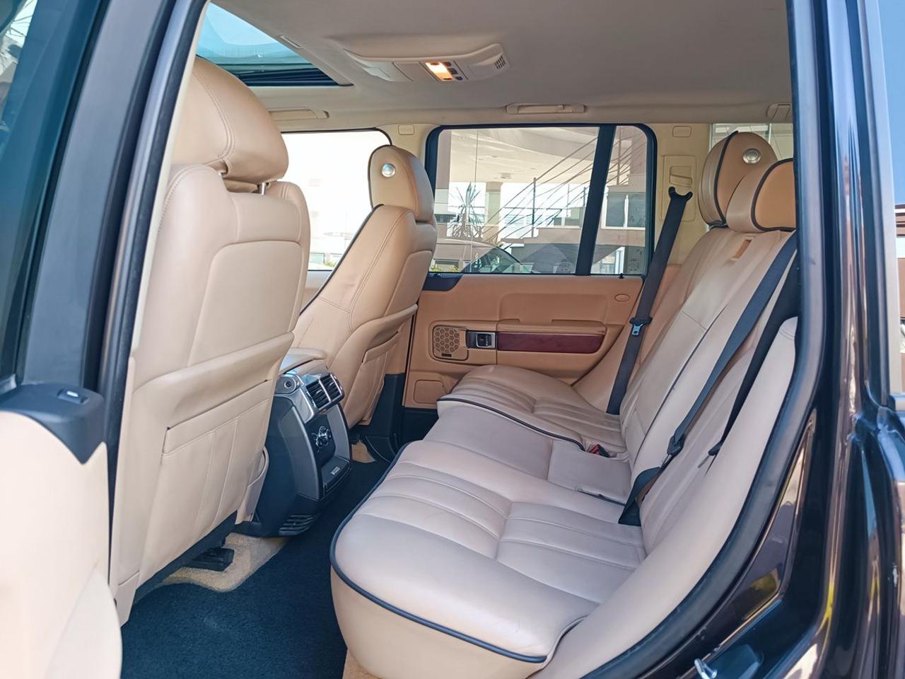 LAND ROVER Range Rover 4.4 TDV8 Vogue - 9