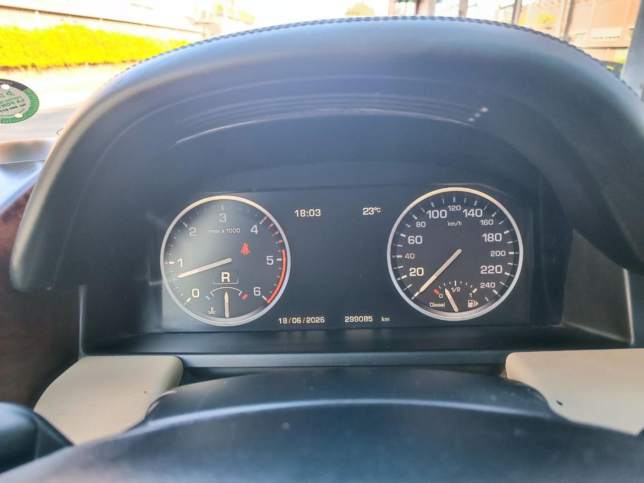 LAND ROVER Range Rover 4.4 TDV8 Vogue - 3