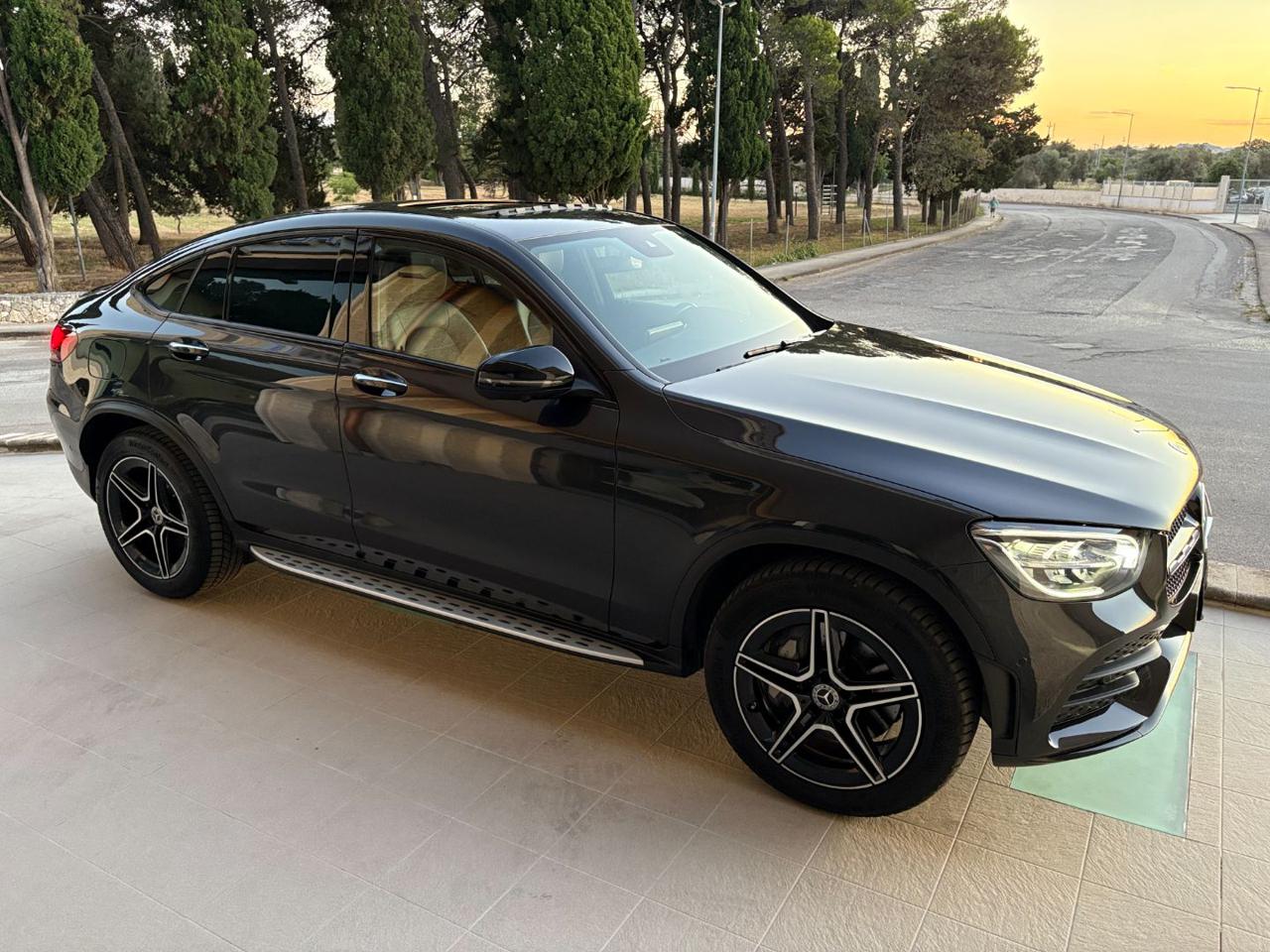 MERCEDES-BENZ GLC 220 d 4Matic Coupé Premium Plus Pack Night TETTO - 3