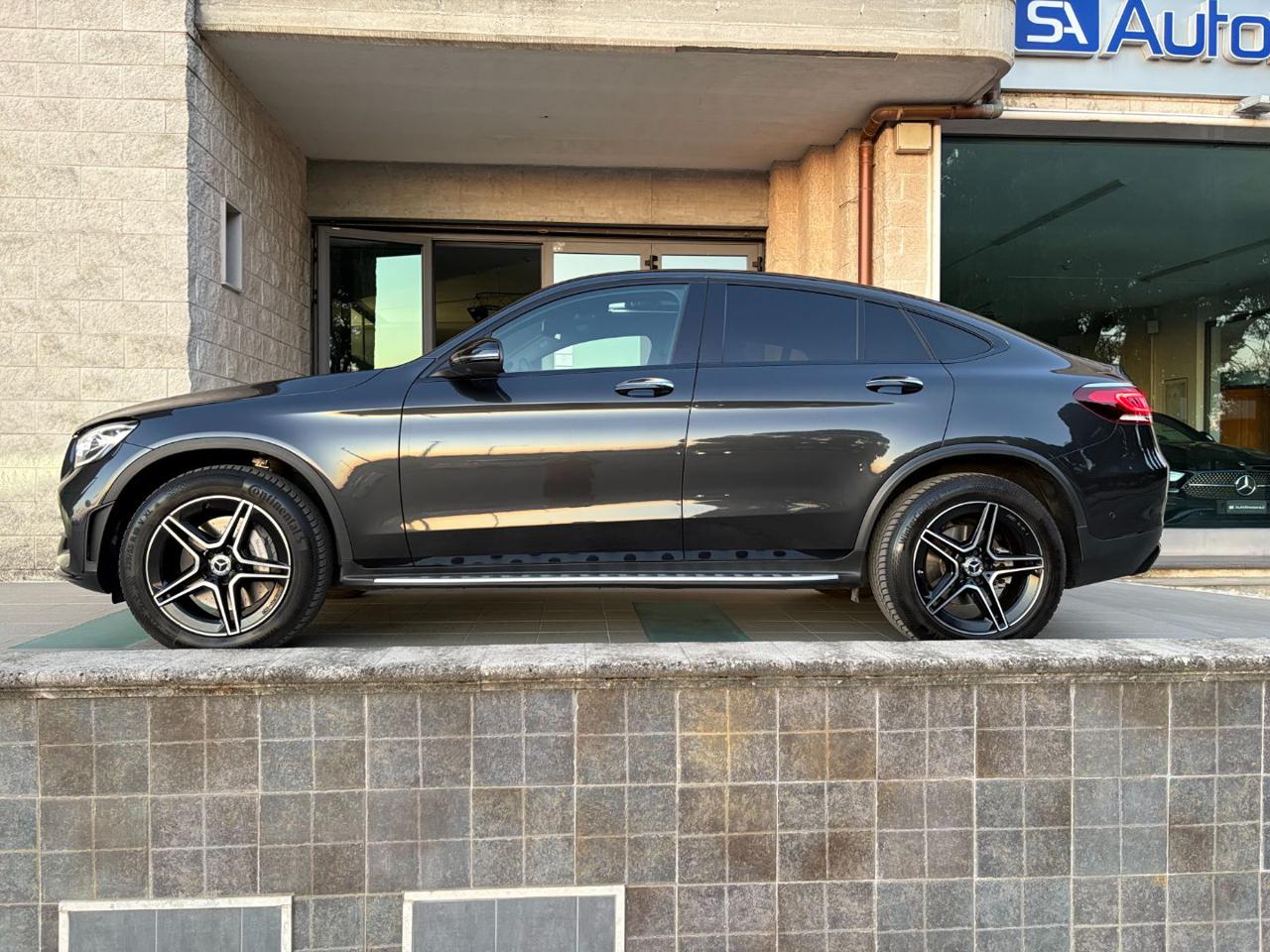 MERCEDES-BENZ GLC 220 d 4Matic Coupé Premium Plus Pack Night TETTO - 8
