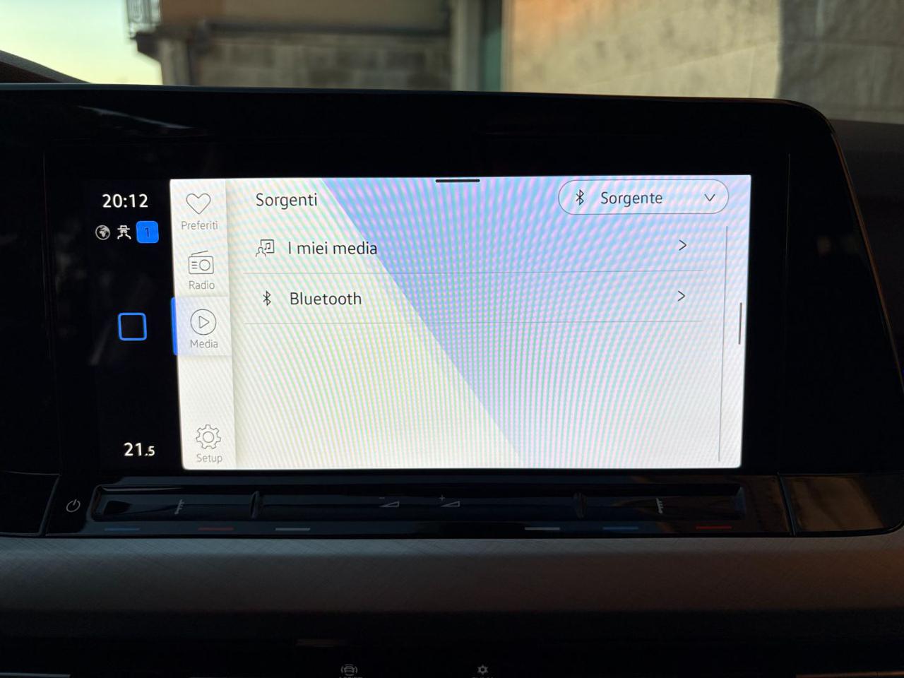 VOLKSWAGEN Golf 2.0 TDI DSG SCR Life COCKPIT-LUCI AMBIENTE - 29