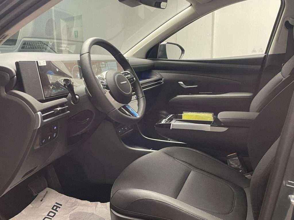HYUNDAI Tucson 1.6 hev Exellence 2wd auto-KM ZERO 11/25 PROMO 48