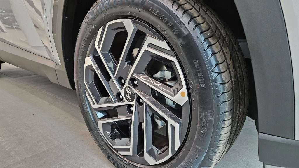 HYUNDAI Tucson 1.6 HEV FULL HYBRID EXCELLENCE KM0 - PROMO48
