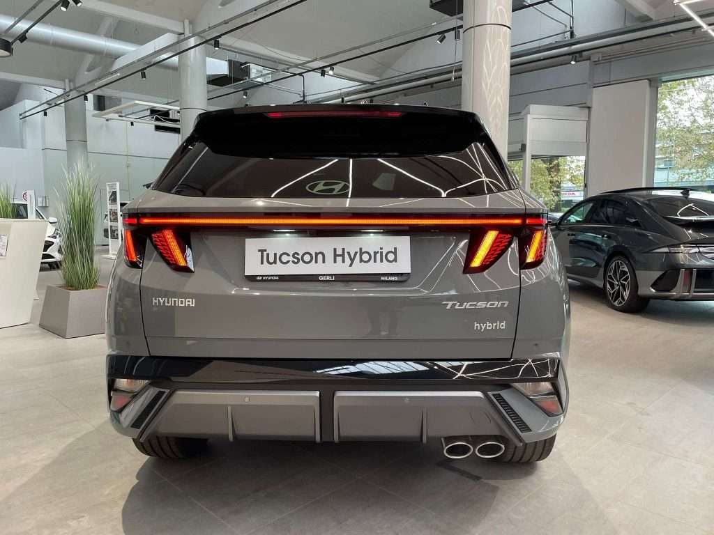 HYUNDAI Tucson 1.6 A/T HEV FULL HYBRID "N-LINE" KM ZERO 05/2026 -