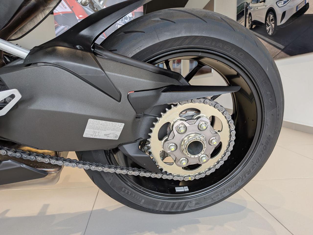 DUCATI Streetfighter V2 V2 - 14