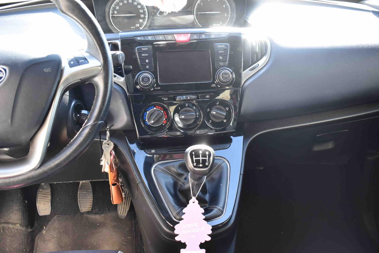 LANCIA Ypsilon 1.3 MJT 16V 95 CV 5 porte S&S Mya - 11