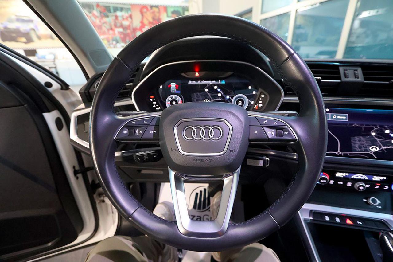 AUDI Q3 35 TDI S-Tronic S-Line - 20