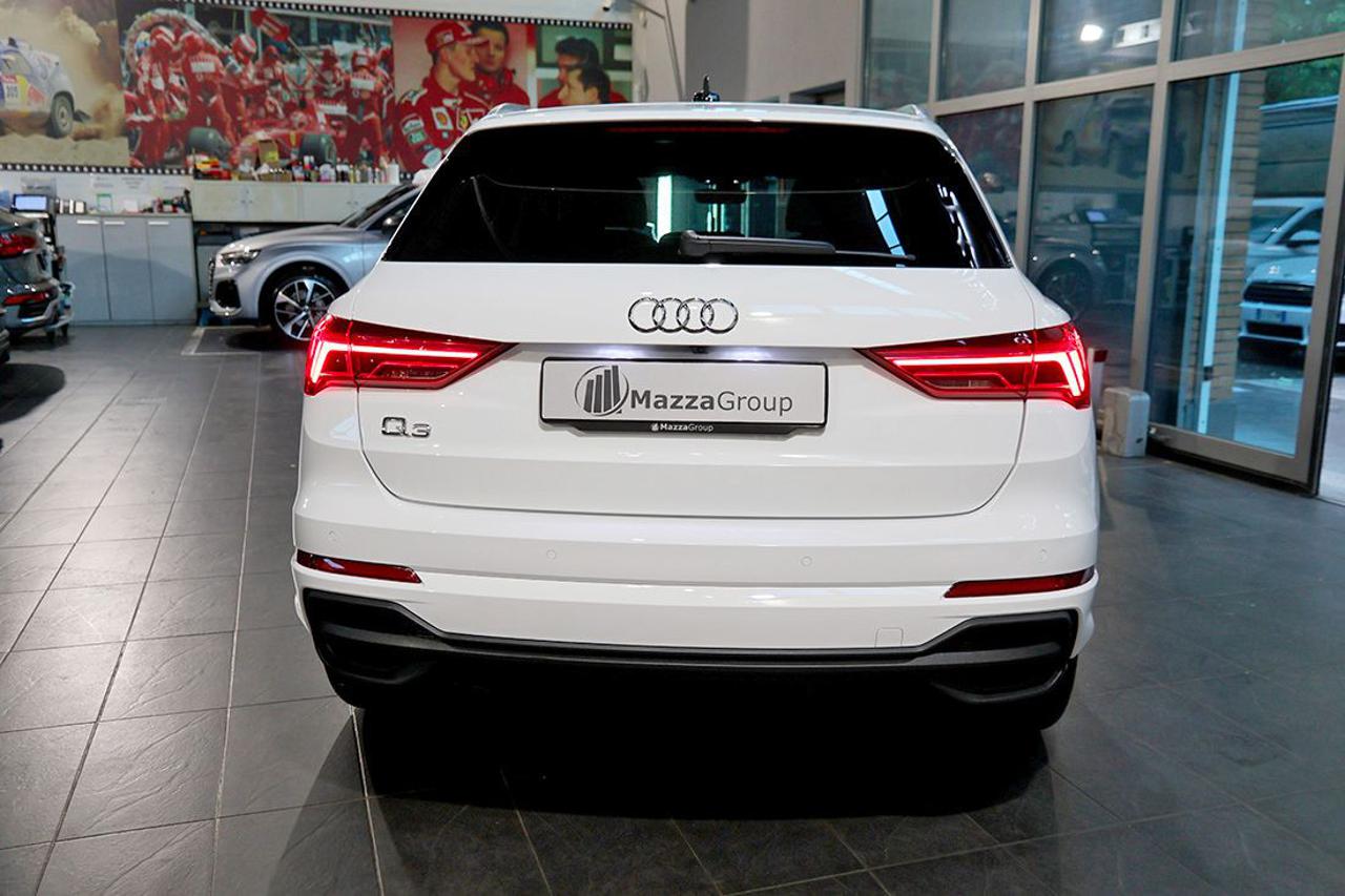 AUDI Q3 35 TDI S-Tronic S-Line - 8