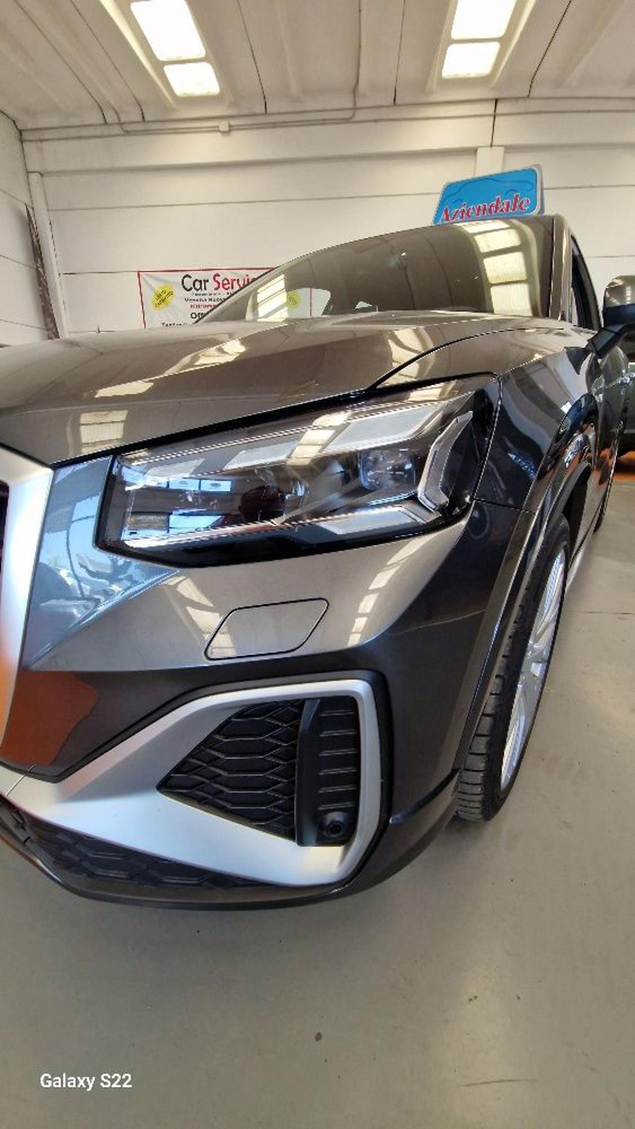 AUDI Q2 35 TDI S tronic S line Edition - 11