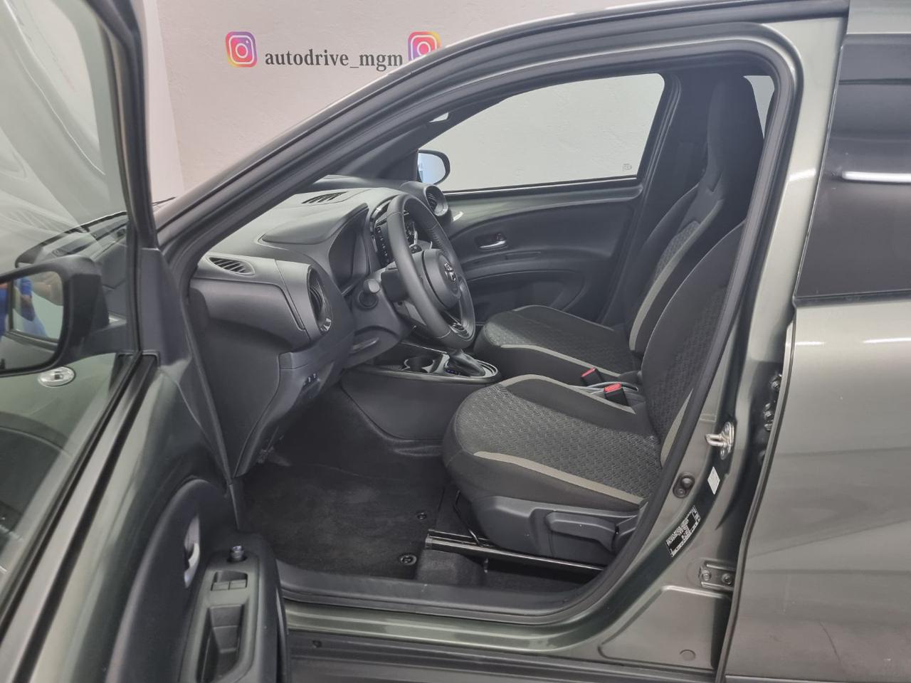 TOYOTA Aygo X 1.0 VVT-i 72 CV 5 porte Trend S-CVT - 8