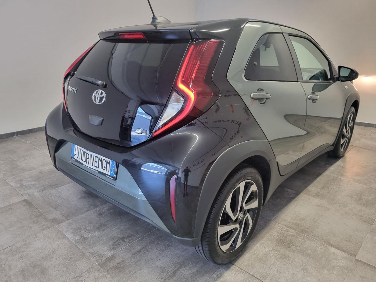 TOYOTA Aygo X 1.0 VVT-i 72 CV 5 porte Trend S-CVT - 26