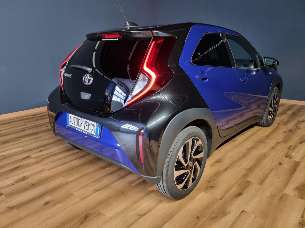 TOYOTA Aygo X 1.0 VVT-i 72 CV 5 porte Trend S-CVT - 7