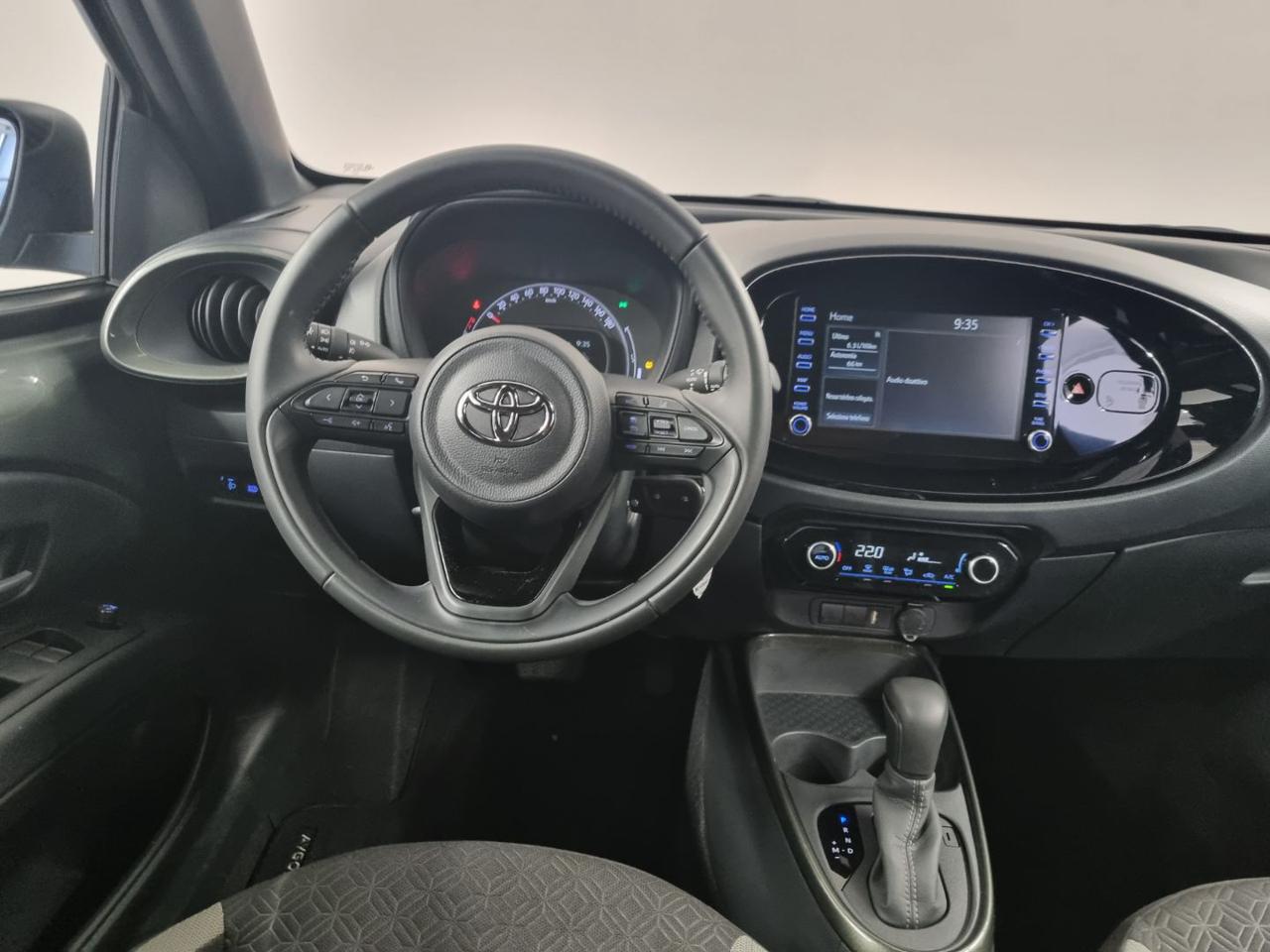 TOYOTA Aygo X 1.0 VVT-i 72 CV 5 porte Trend S-CVT - 17
