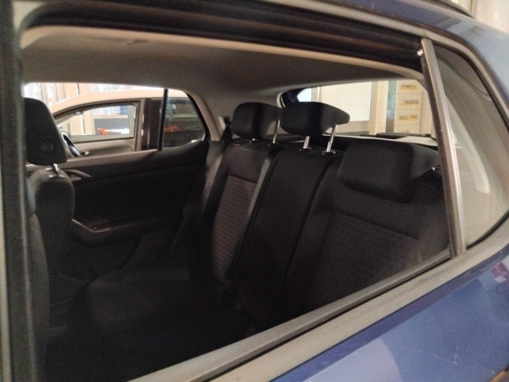 VOLKSWAGEN T-Cross 1.6 TDI DSG SCR Life C/GRIMALDI SPECIAL DAY - 8