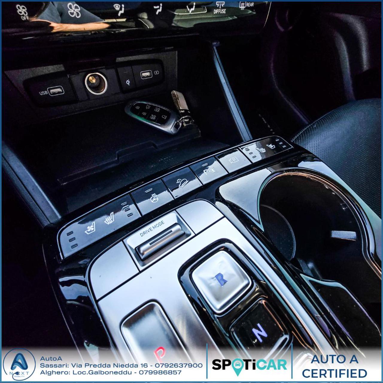 HYUNDAI Tucson 1.6 HEV aut. Exellence - 36