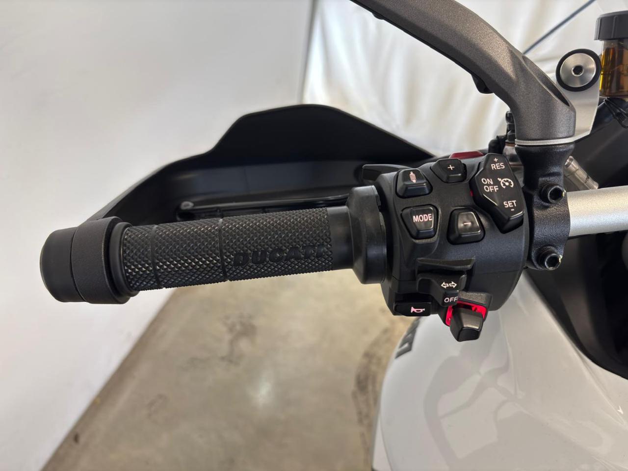 DUCATI Multistrada V4 S V4S - 13
