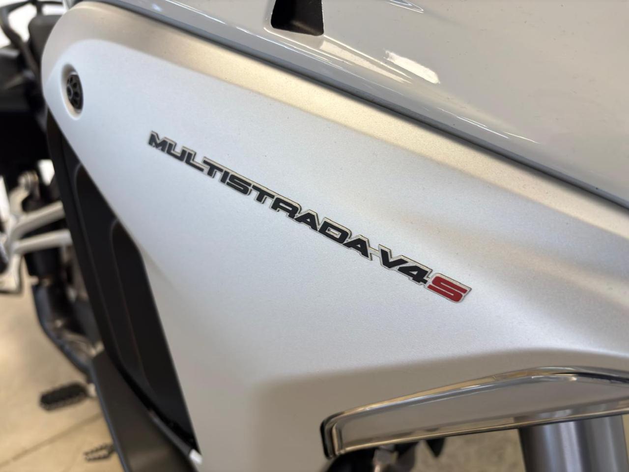 DUCATI Multistrada V4 S V4S - 3