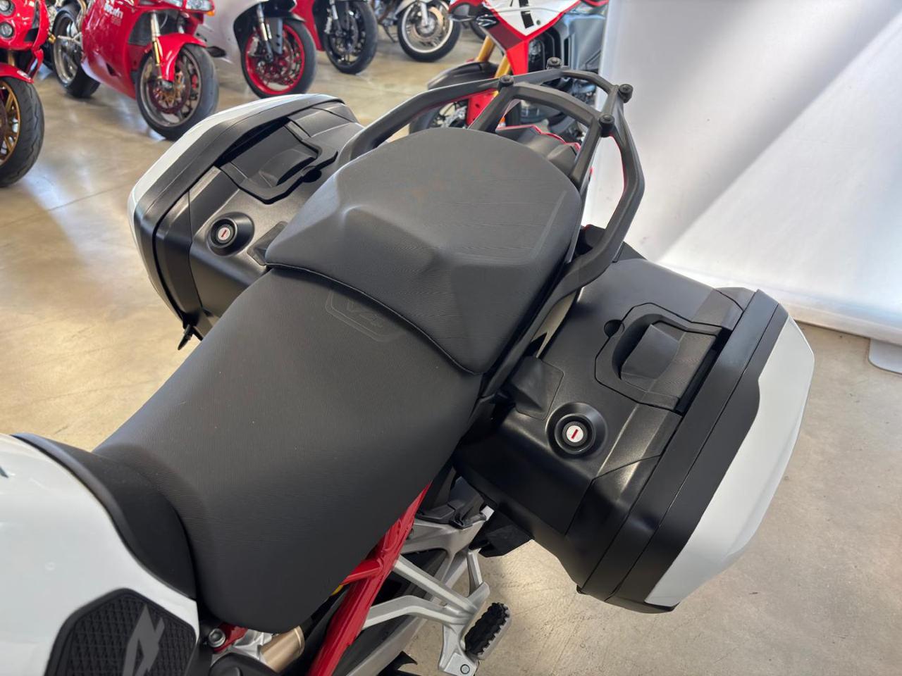 DUCATI Multistrada V4 S V4S - 15