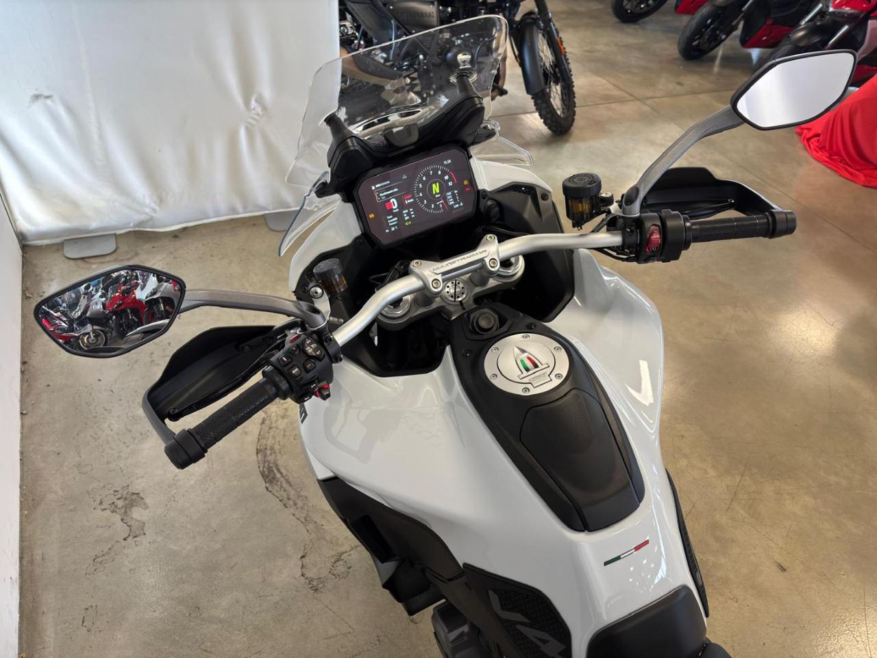DUCATI Multistrada V4 S V4S - 11