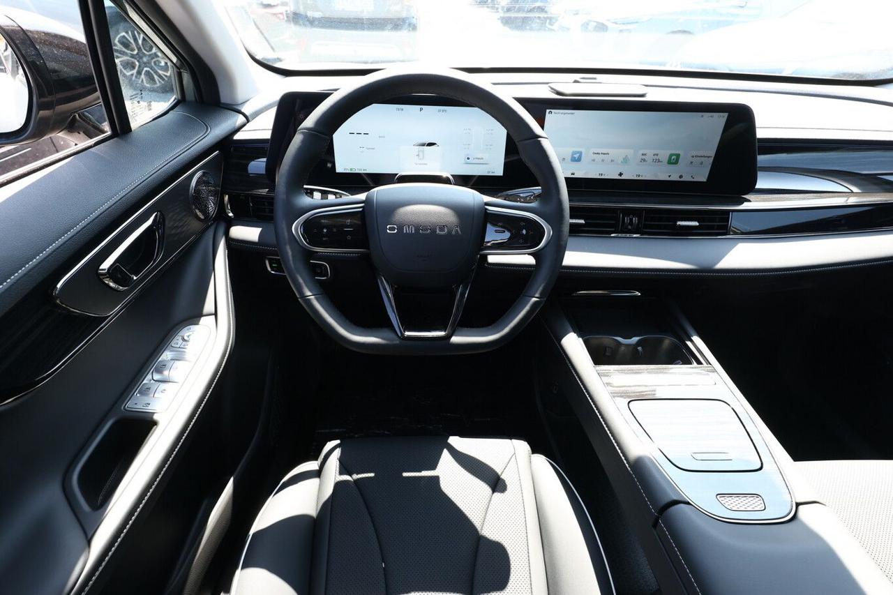 OMODA 5 EV Omoda 5 61kWh Premium - 7