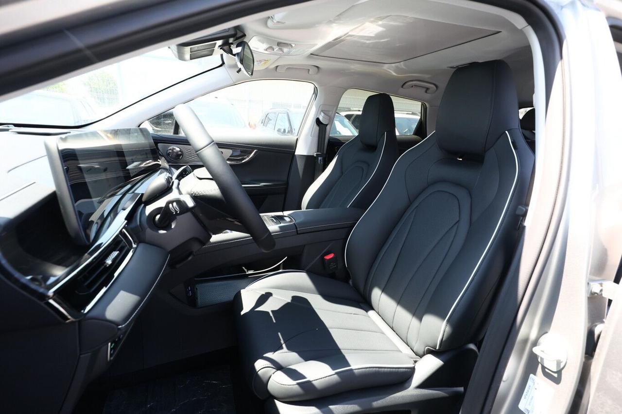 OMODA 5 EV Omoda 5 61kWh Premium - 8
