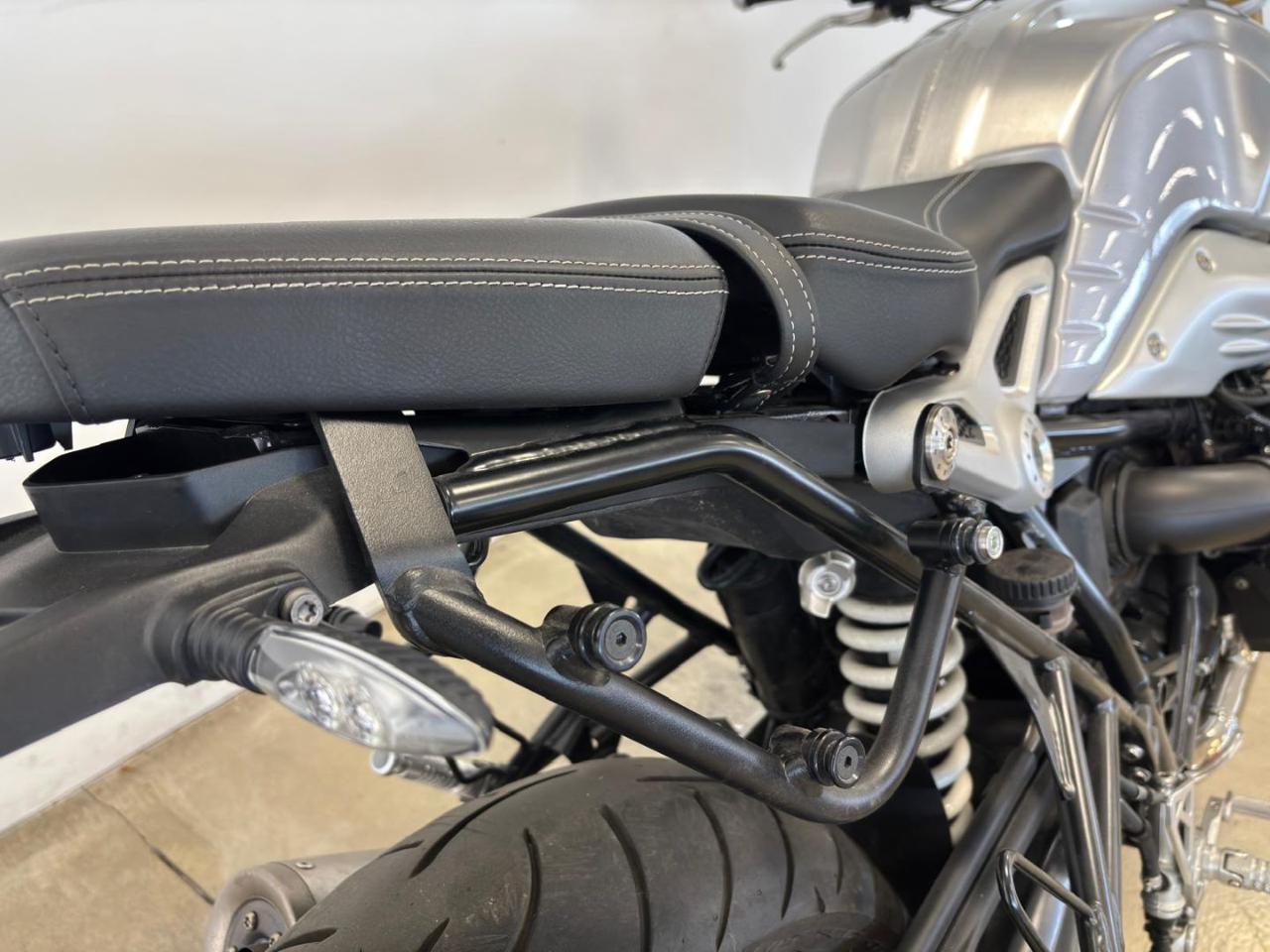 BMW R Nine T BMW R NINE T - 11