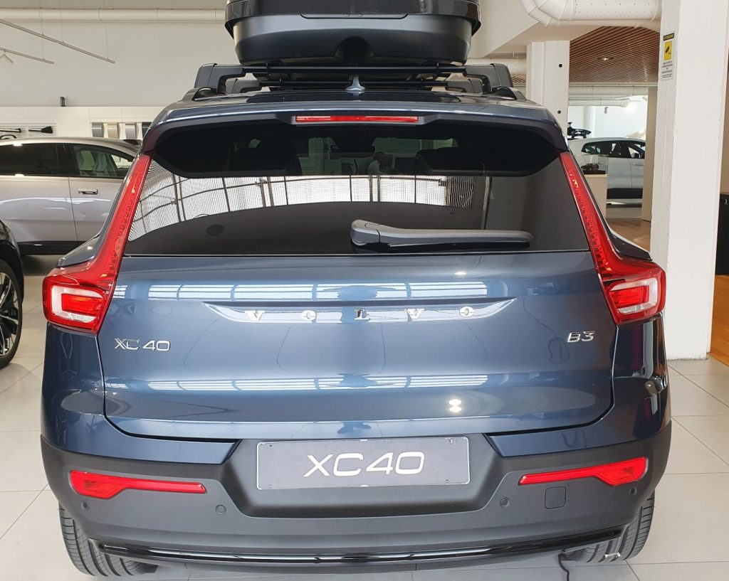 VOLVO XC40 B3 automatico Plus Dark - Foto 3