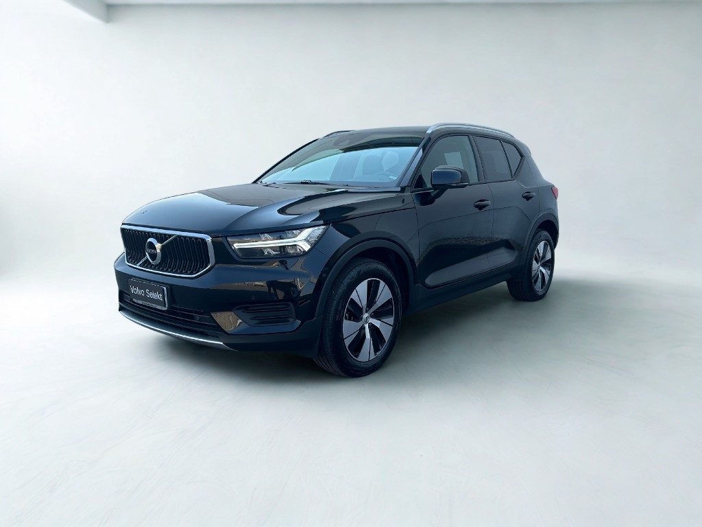 VOLVO XC40 T3 Momentum - Foto 1