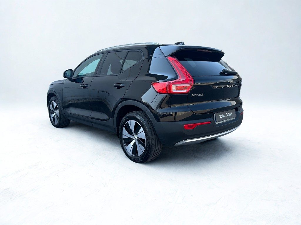 VOLVO XC40 T3 Momentum - Foto 2