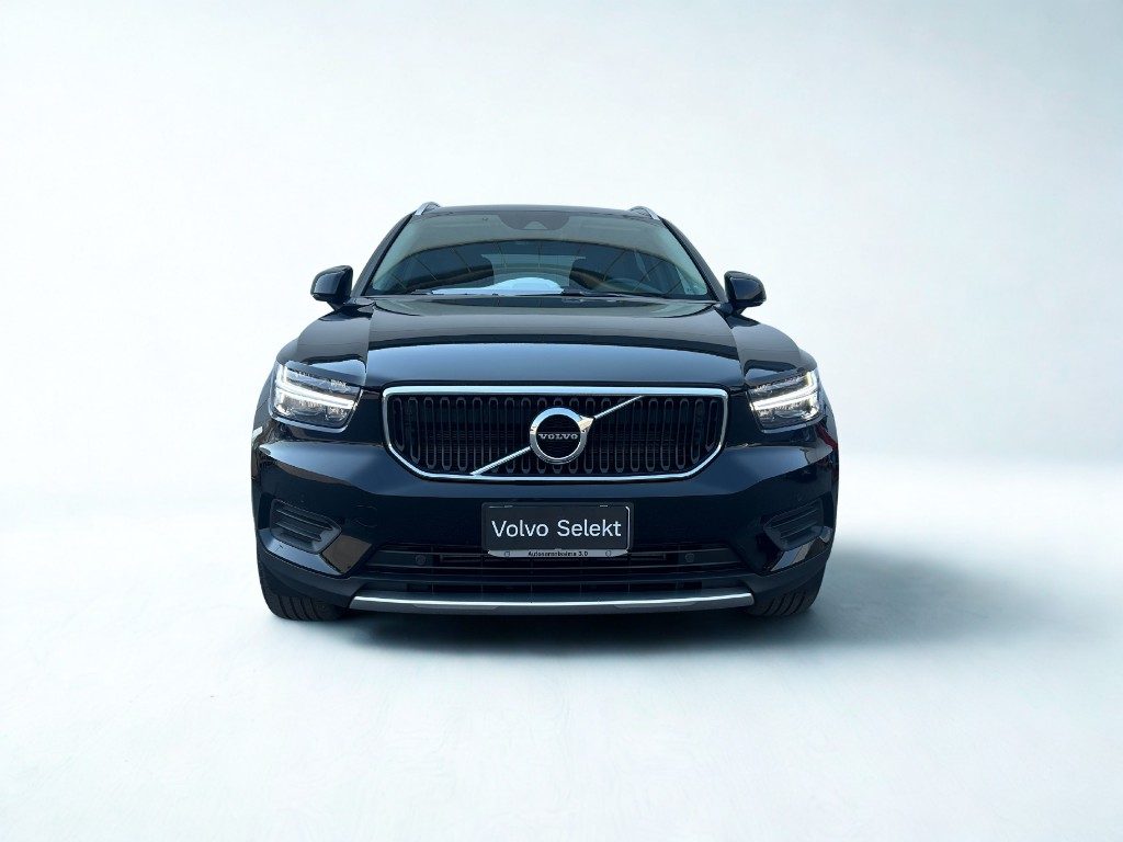 VOLVO XC40 T3 Momentum - Grid Foto 8
