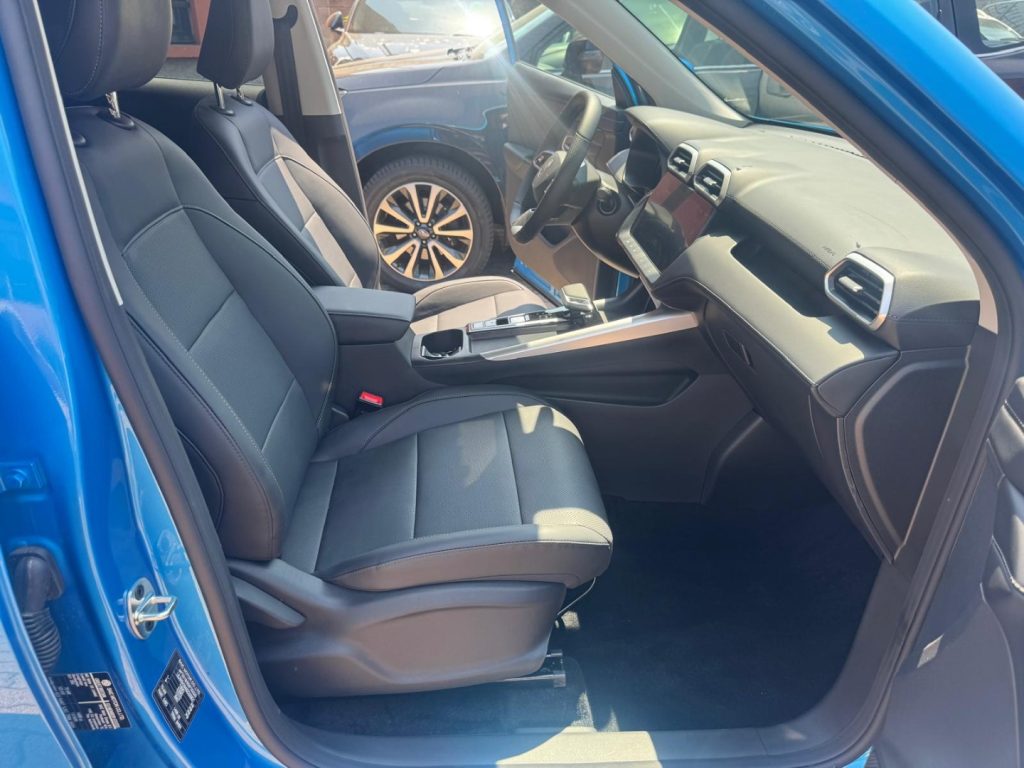MG ZS 1.5 FullHybrid+ 197CV LUXURY - 16