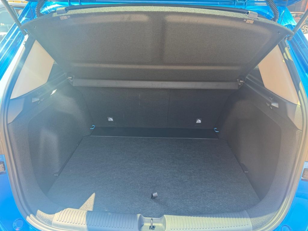 MG ZS 1.5 FullHybrid+ 197CV LUXURY - 23