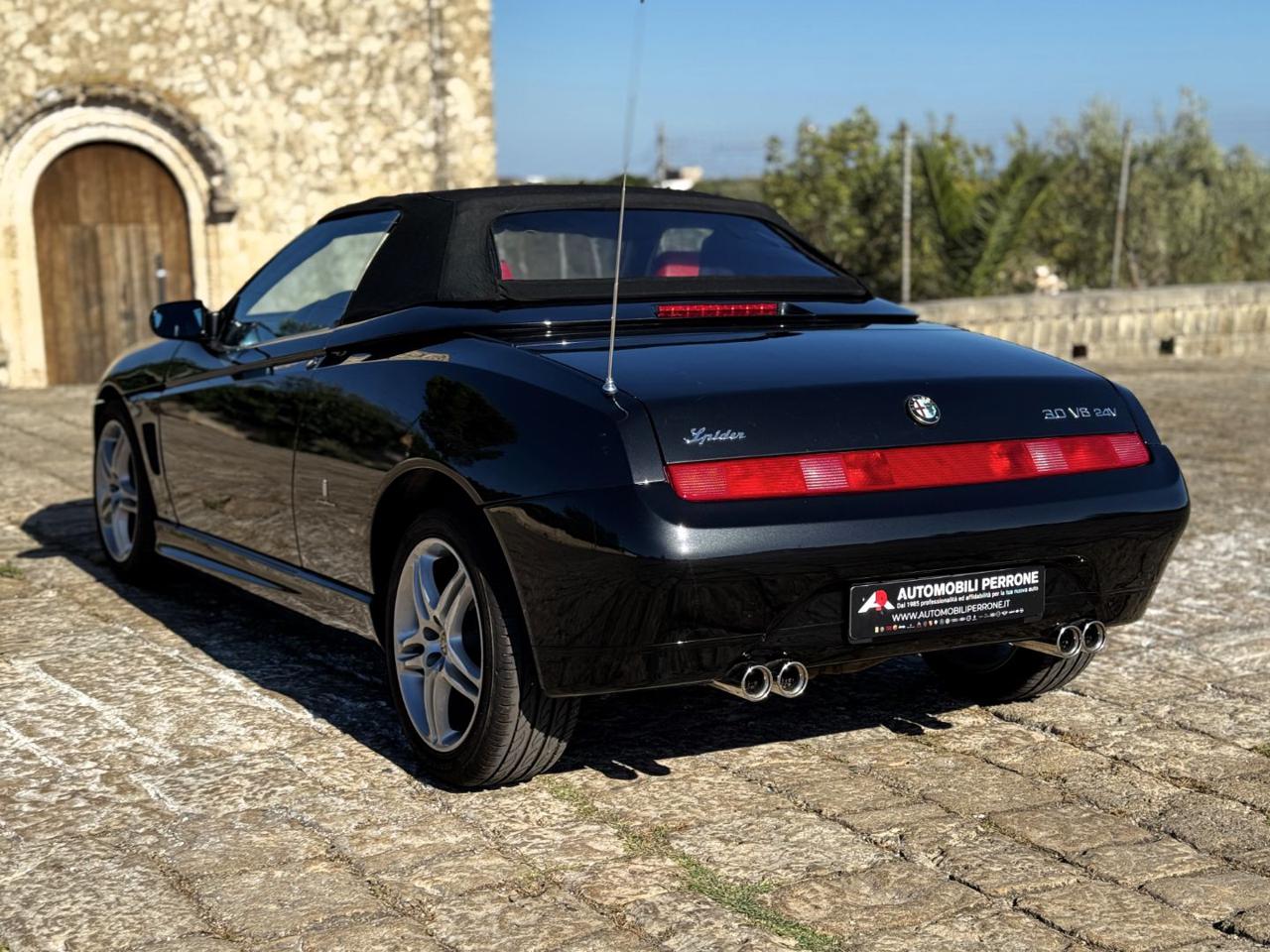 ALFA ROMEO Spider 3.0i V6 24V L - 12