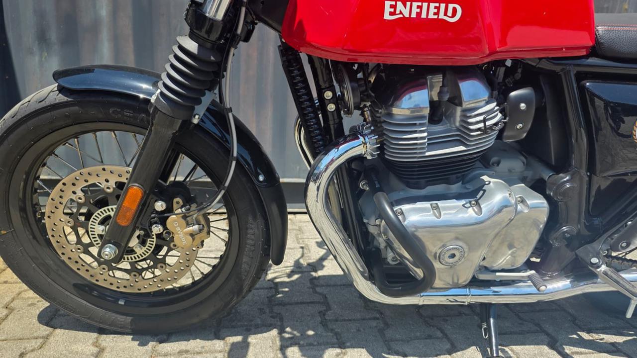 ROYAL ENFIELD Continental GT - 12