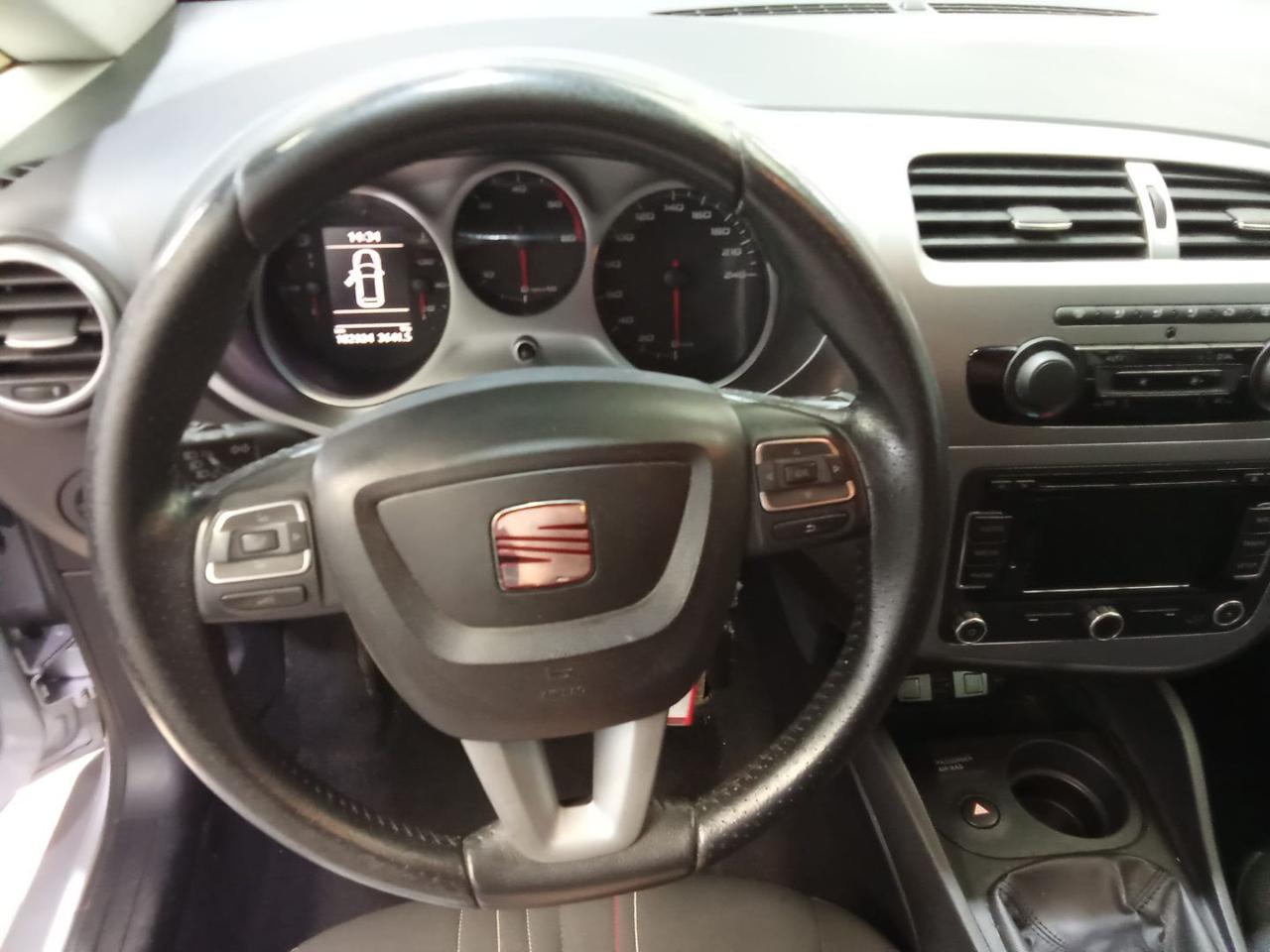 SEAT Leon 1.6 TDI CR DPF Copa - 8