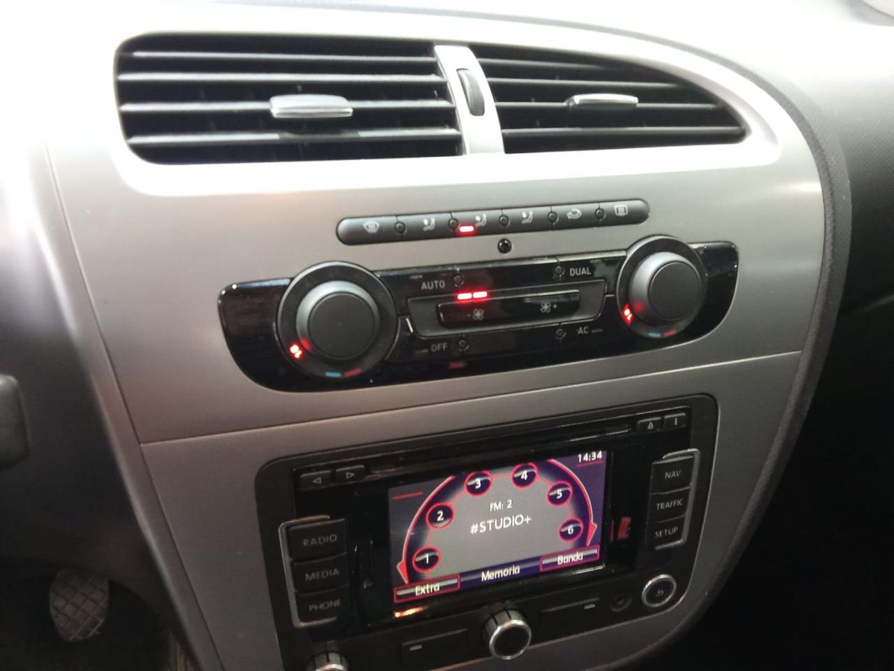 SEAT Leon 1.6 TDI CR DPF Copa - 10