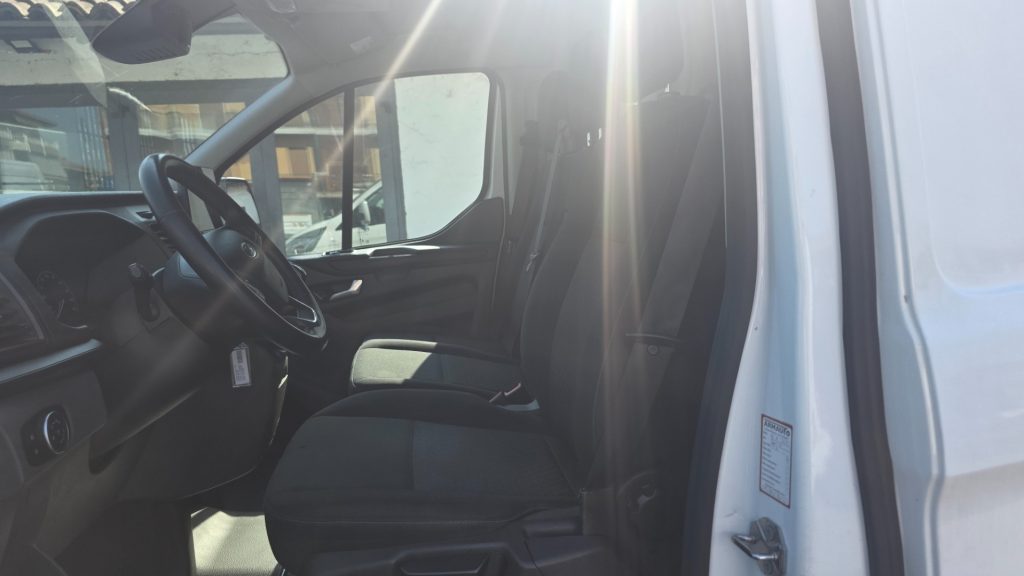 FORD Transit Custom 300 2.0 EcoBlue 130 PC Furgone Trend Navi - 10