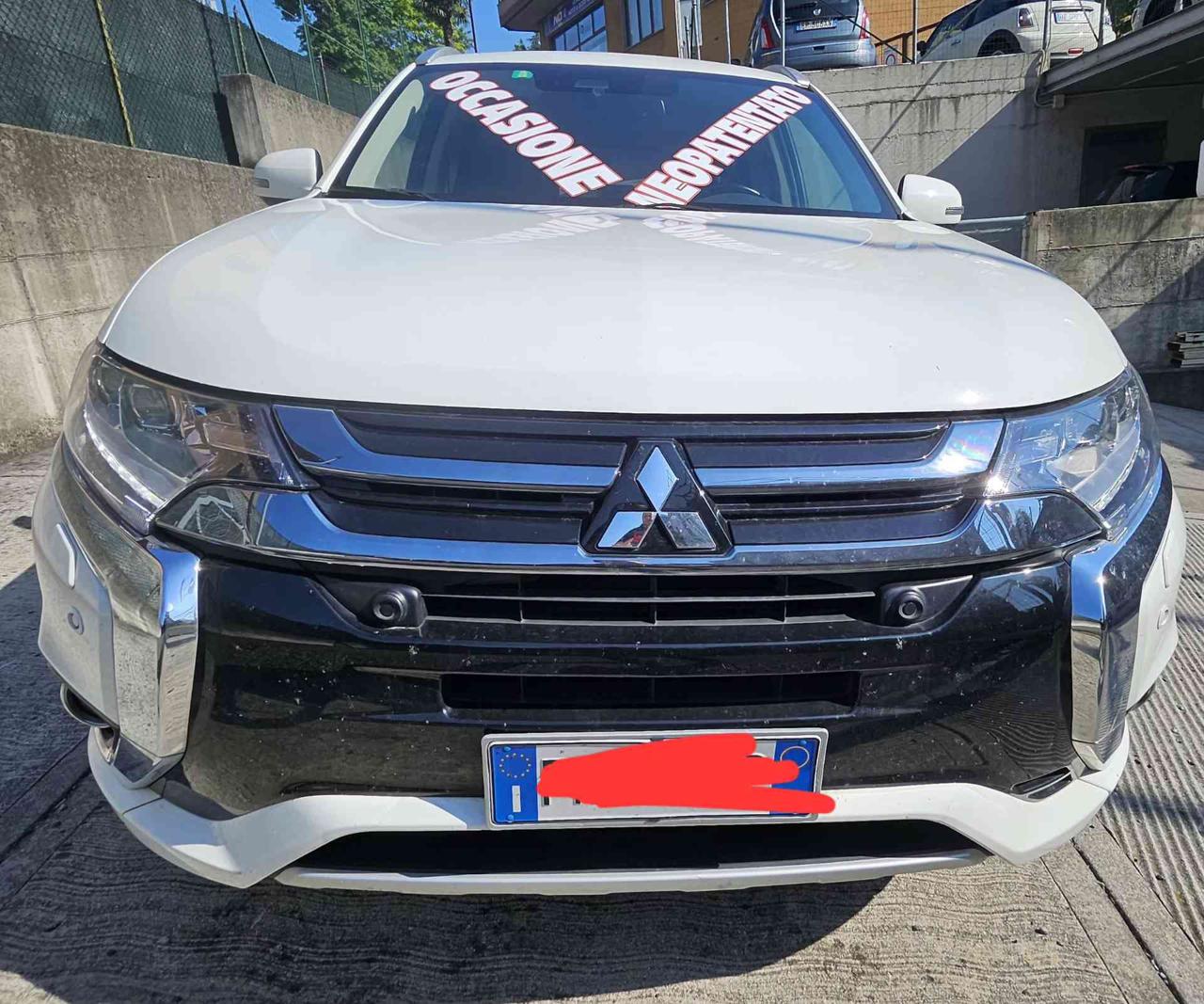 MITSUBISHI Outlander 2.0 MIVEC 4WD PHEV Instyle GANCIO TRAINO - 2