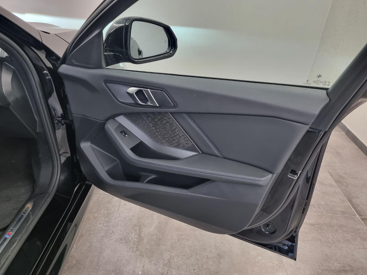 BMW 118 d MSport Pro - 26