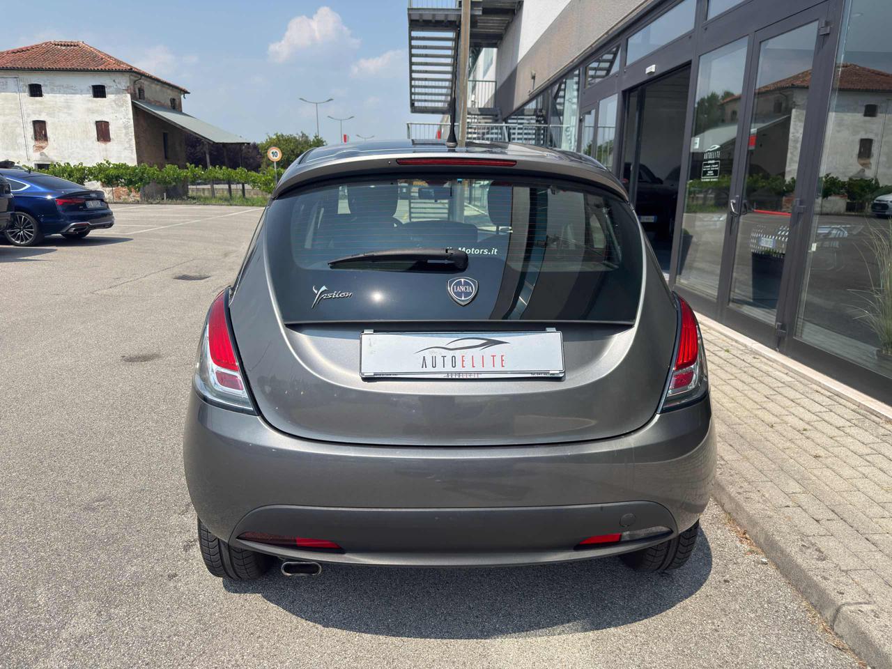 Clicca per ingrandire Ypsilon - 1.2 69 CV 5 porte Elefantino