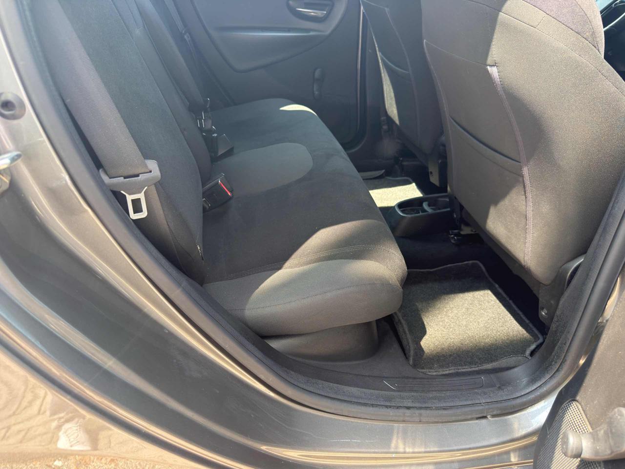 Clicca per ingrandire Ypsilon - 1.2 69 CV 5 porte Elefantino