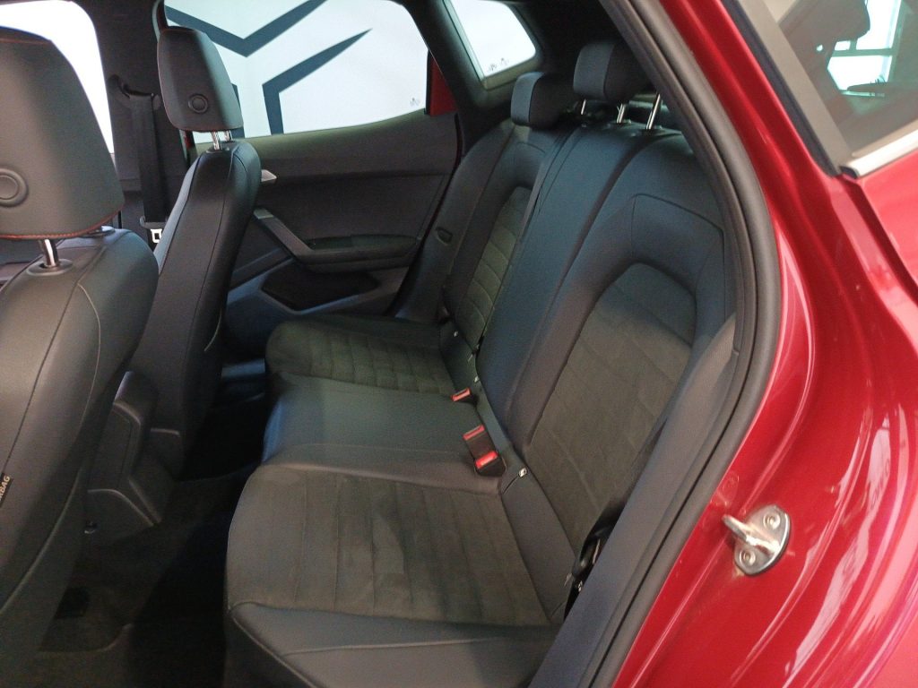 SEAT Arona Arona 1.0 ecotsi FR 95cv - 9