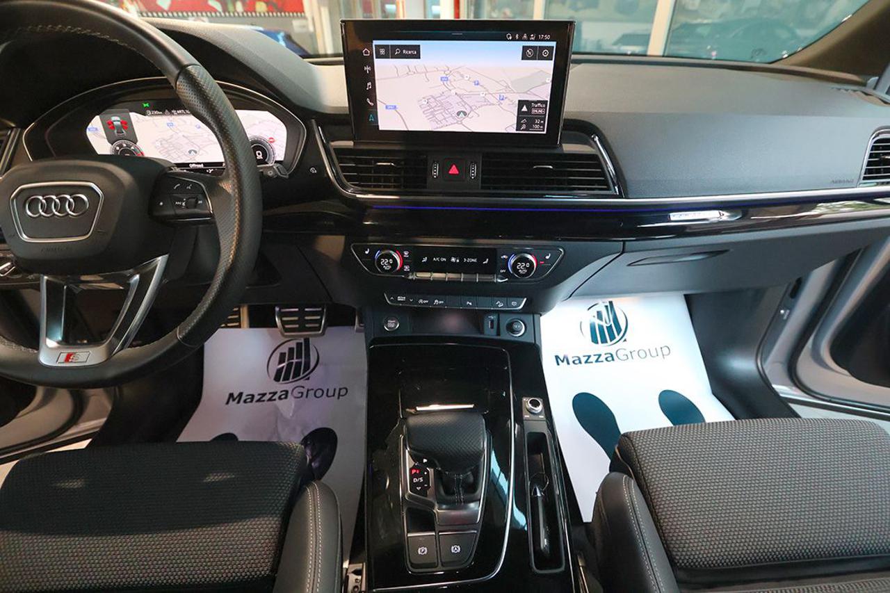 AUDI Q5 40 TDI Sportback Quattro Identity Black S-Line - 33