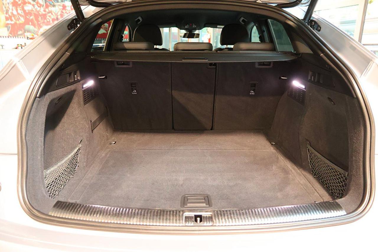 AUDI Q5 40 TDI Sportback Quattro Identity Black S-Line - 12