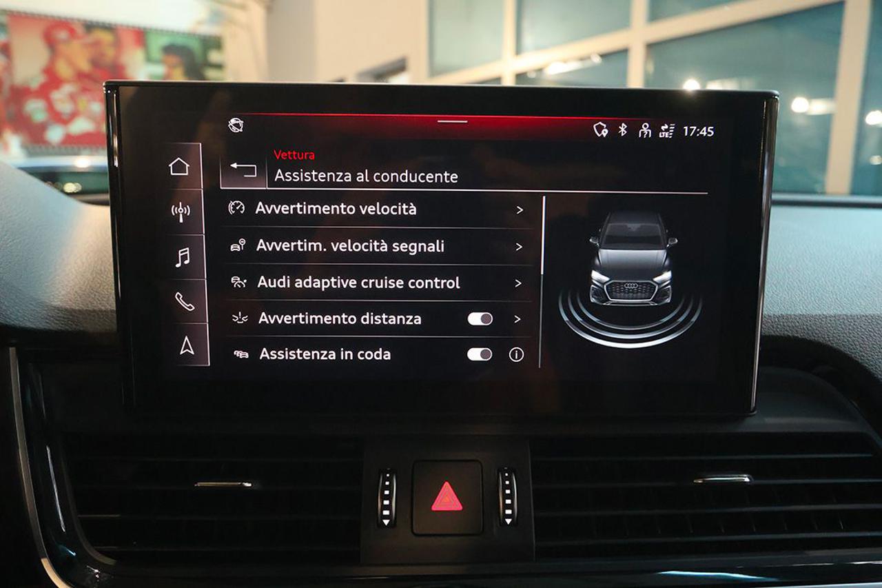 AUDI Q5 40 TDI Sportback Quattro Identity Black S-Line - 28