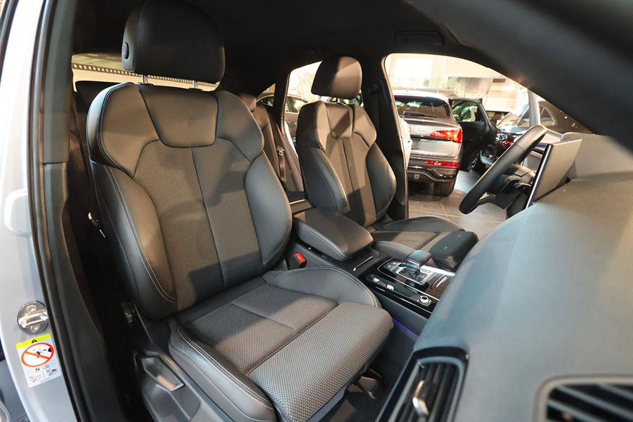 AUDI Q5 40 TDI Sportback Quattro Identity Black S-Line - 17