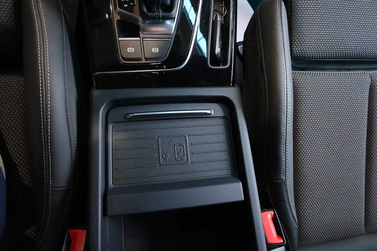 AUDI Q5 40 TDI Sportback Quattro Identity Black S-Line - 41