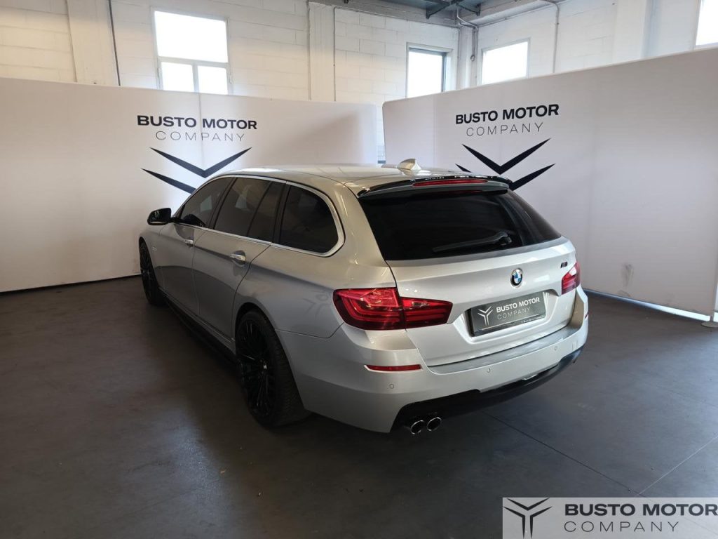 BMW 520 520 d xDrive Touring Msport - 4