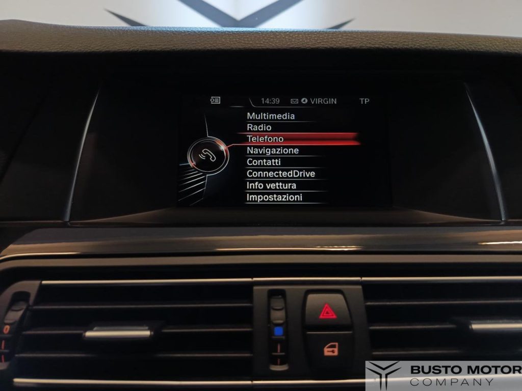 BMW 520 520 d  Touring Msport - 14