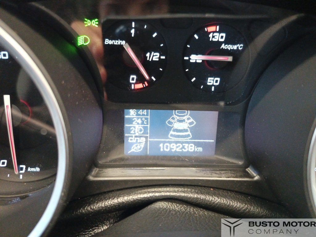 ALFA ROMEO Giulietta 1.4 t. Super 120cv my19 - 15